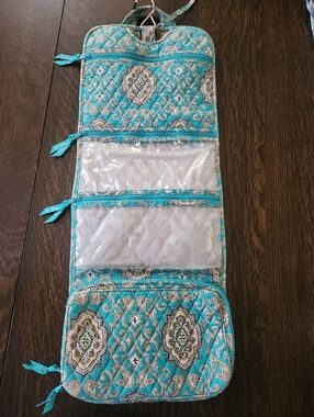 Vera Bradley Retired "Totally Turquoise" Travel Organizer EUC $26